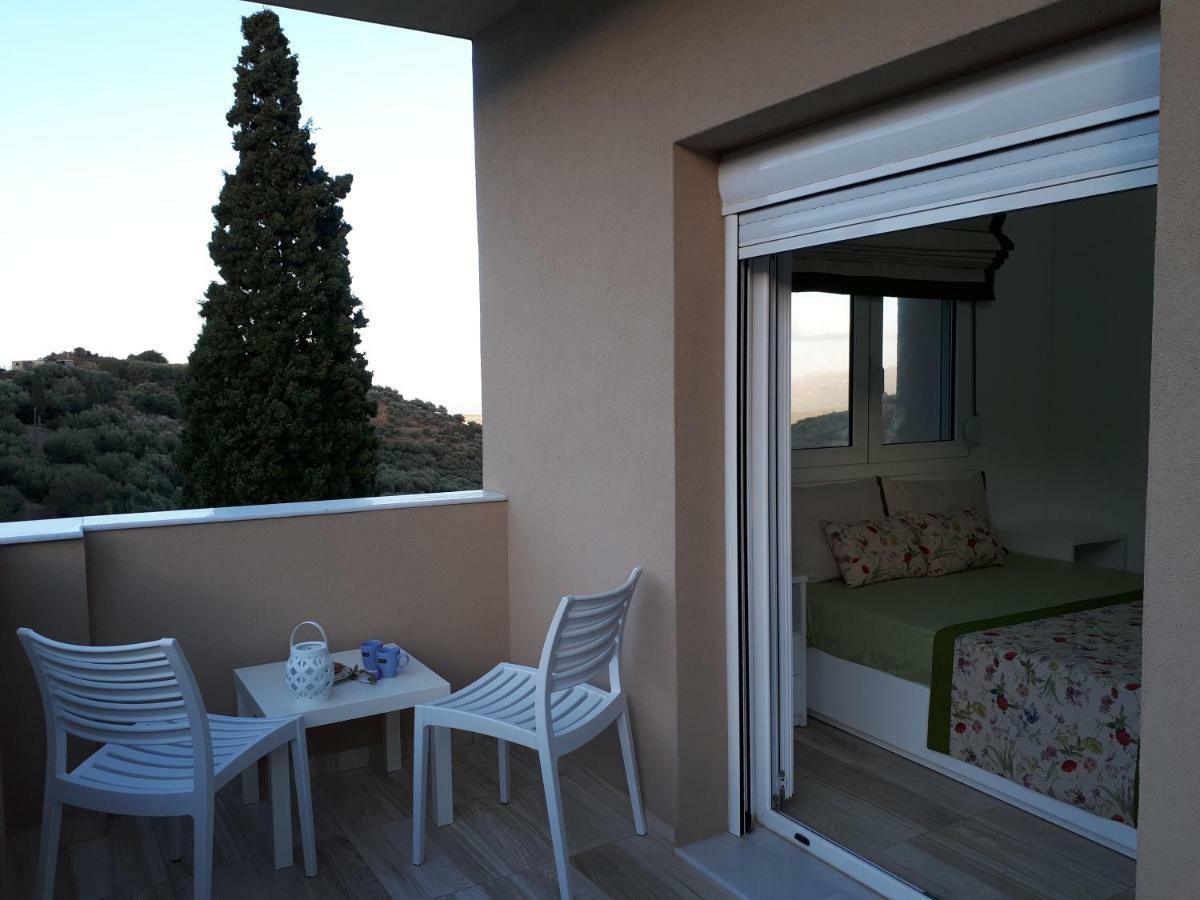 Villa Irini - Cretan Luxury Villa With Amazing View Paraspori  المظهر الخارجي الصورة